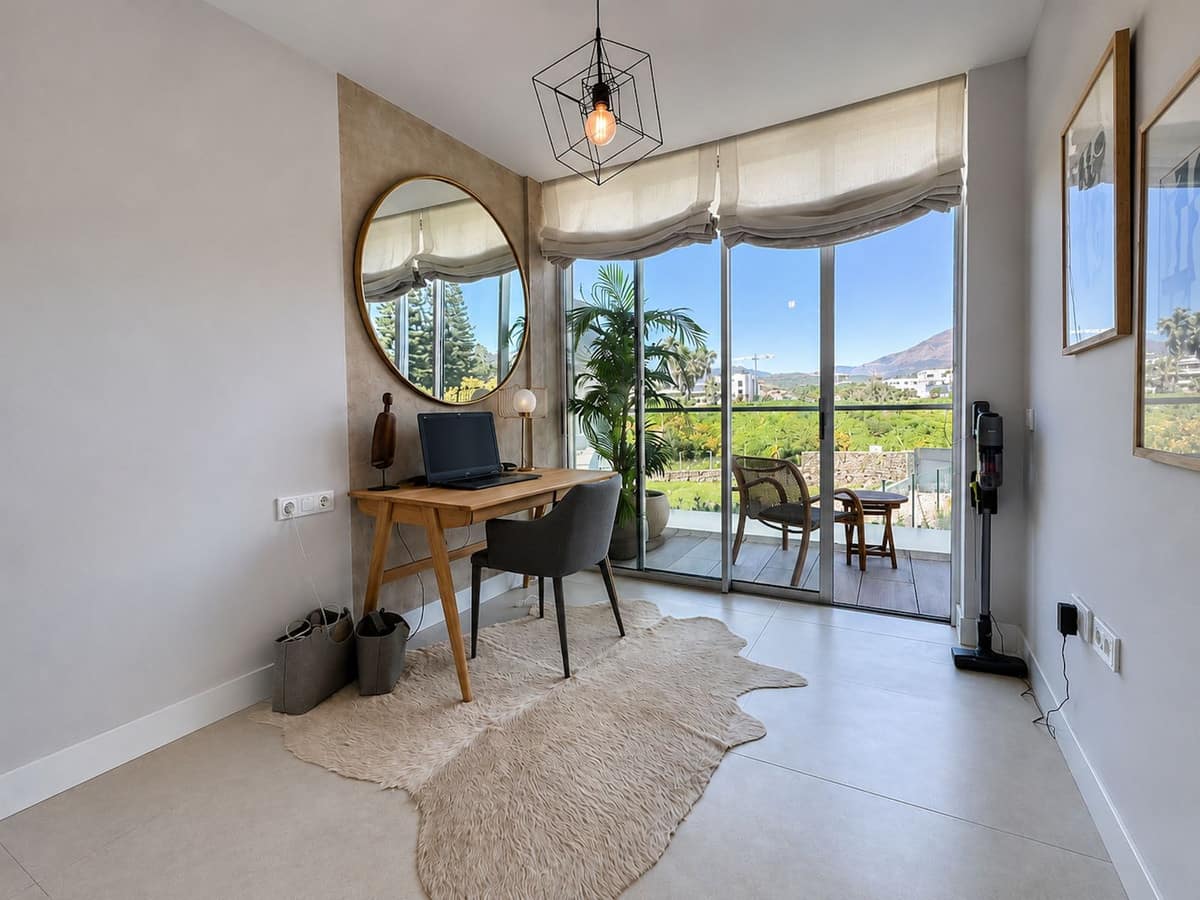 4 bedroom Apartment in Estepona in Estepona - foto 14