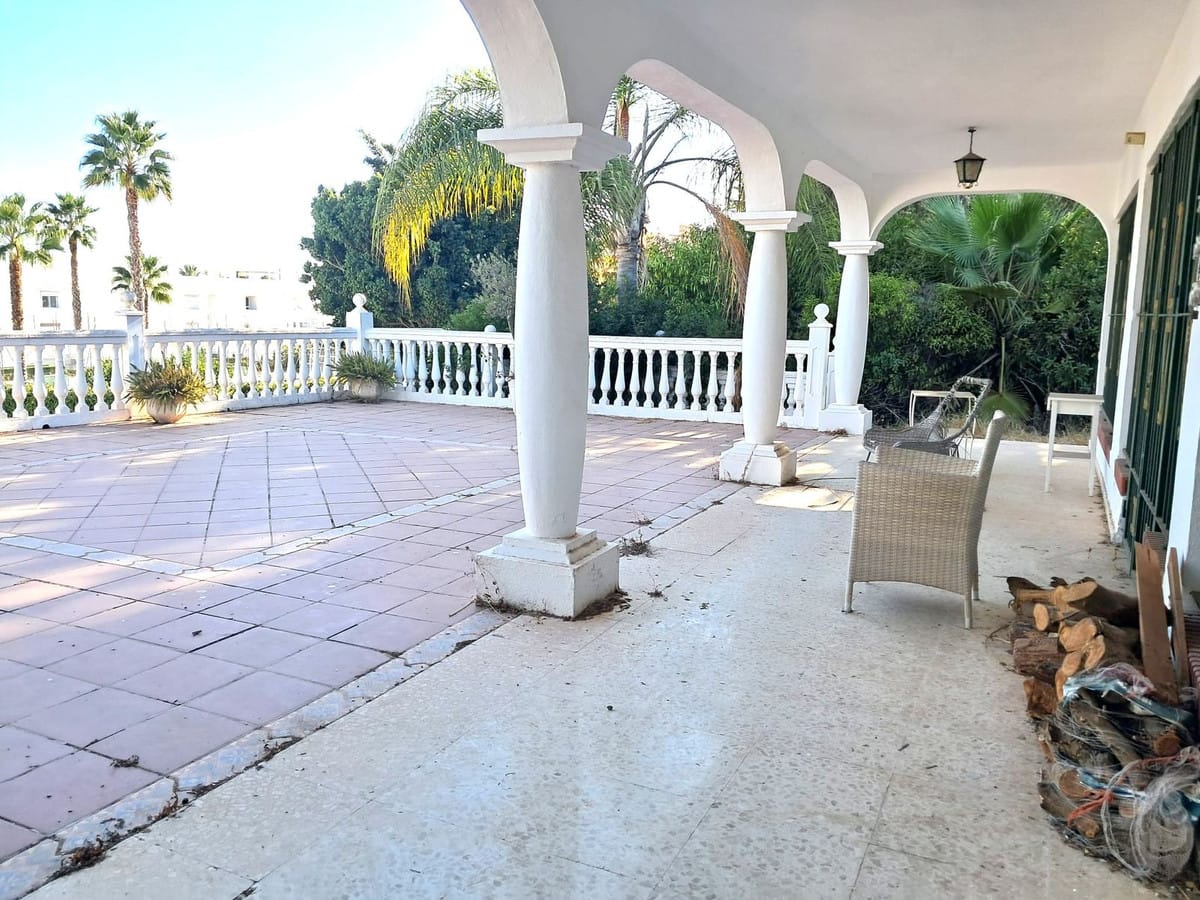 Villa met 5 slaapkamers in Estepona in Estepona - foto 20