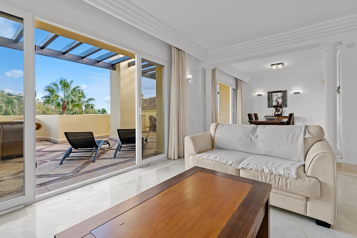 Drie-slaapkamer penthouse in Casares Playa in Casares Playa - foto 3