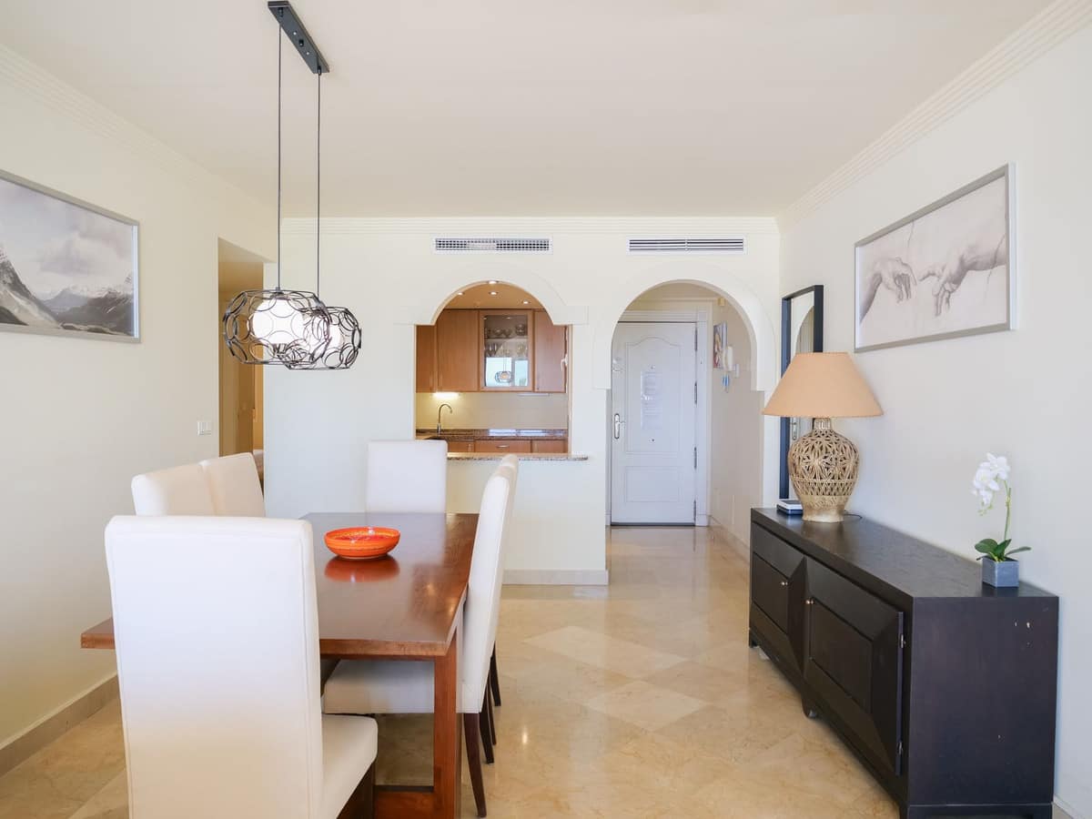 2-slaapkamer appartement aan het strand in Estepona in Estepona - foto 8