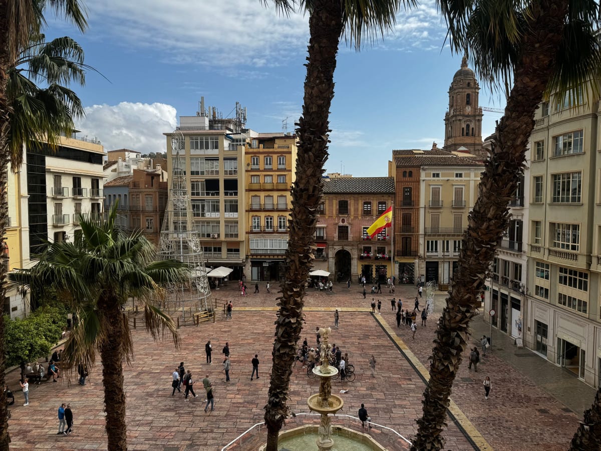 Drie slaapkamers appartement in Málaga in Málaga - foto 17