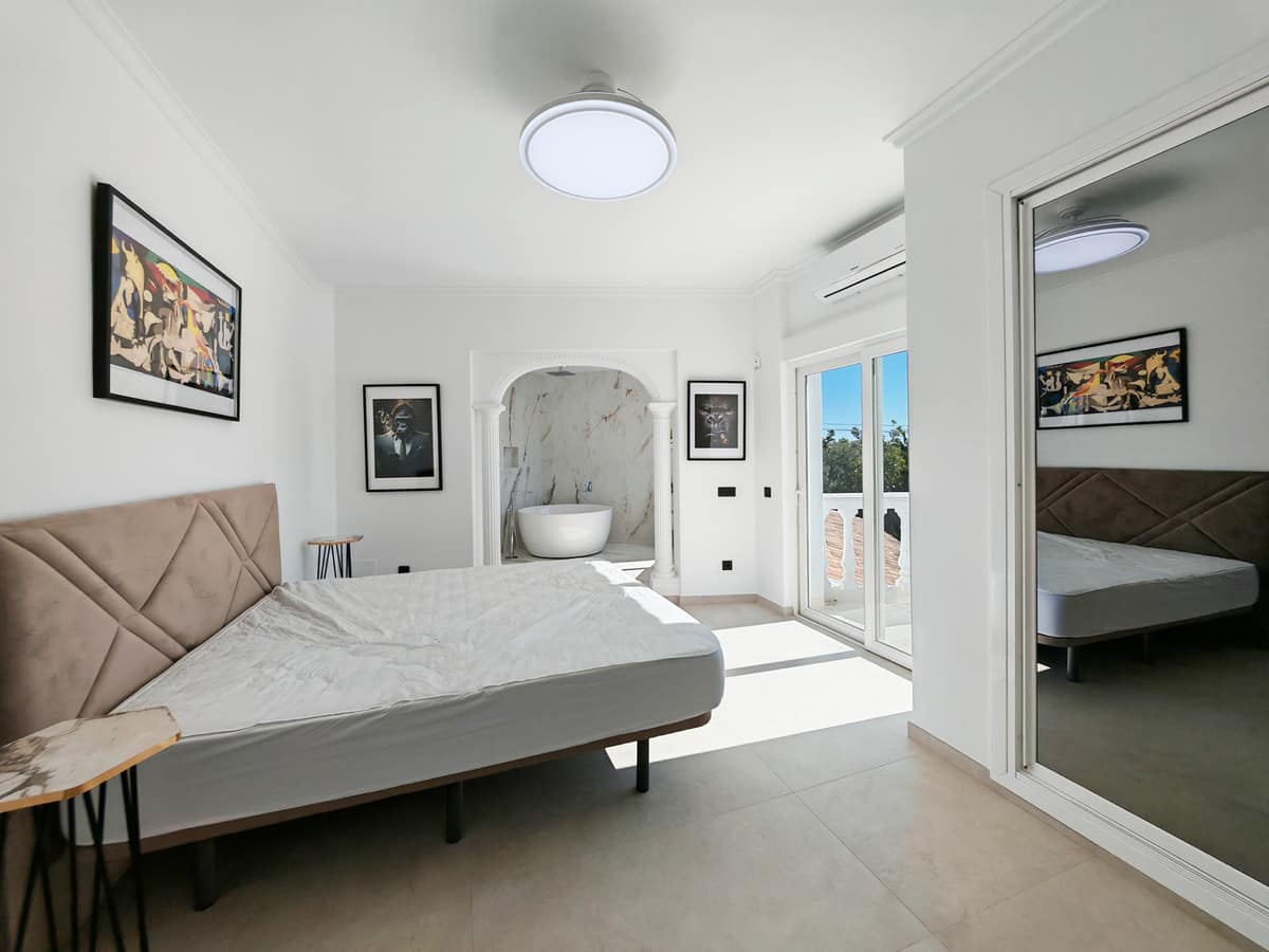 Villa met 9 slaapkamers in Benalmádena in Benalmadena - foto 11