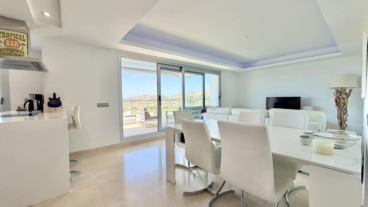 Avalon 5 – Hoekpenthouse met panoramisch zee-, golf- en bergzicht in Los Arqueros in Los Arqueros - foto 7