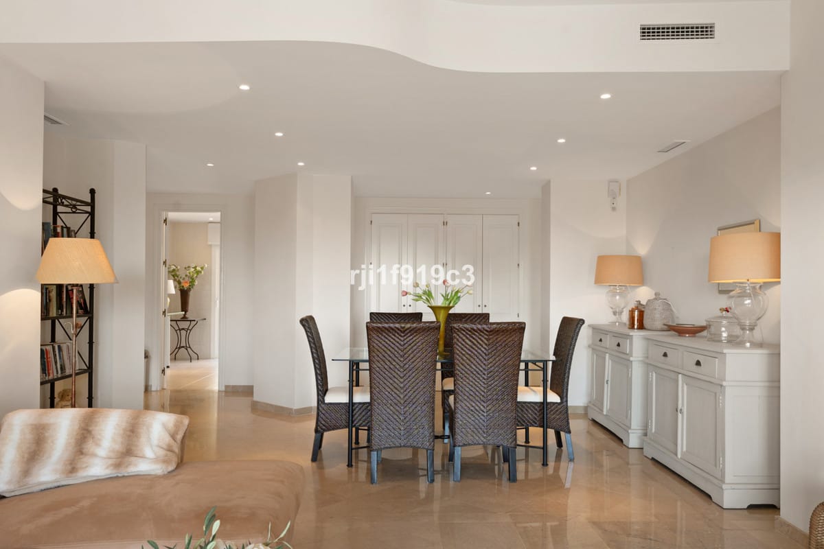 3-slaapkamer hoekappartement in Elviria Hills, Marbella in Elviria - foto 14