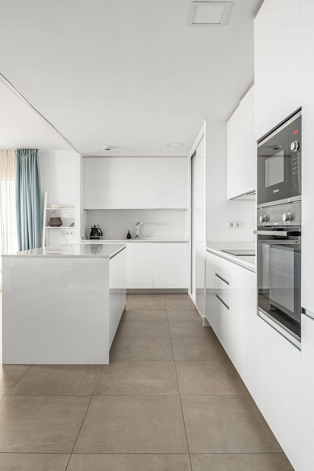 Drie-slaapkamer appartement met terras en zeezicht in Benalmádena Costa in Benalmadena Costa - foto 13