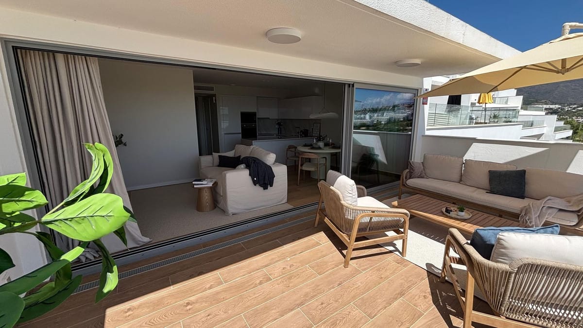Twee-slaapkamer appartement te koop in Estepona in Estepona - foto 4