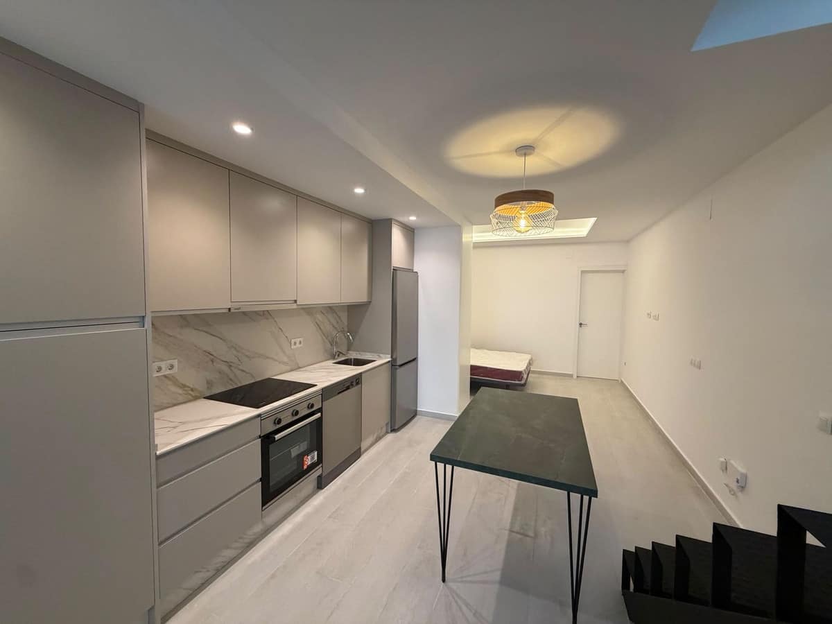 Appartement met 2 slaapkamers in Torremolinos in Torremolinos - foto 5