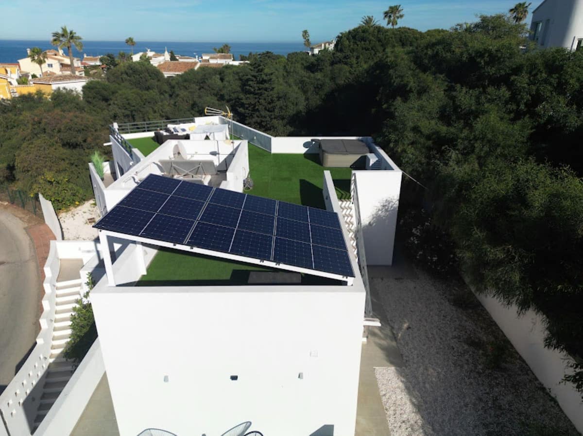 Villa te koop in El Faro, Mijas – 4 slaapkamers, 4 badkamers, 300 m² in Mijas - foto 4