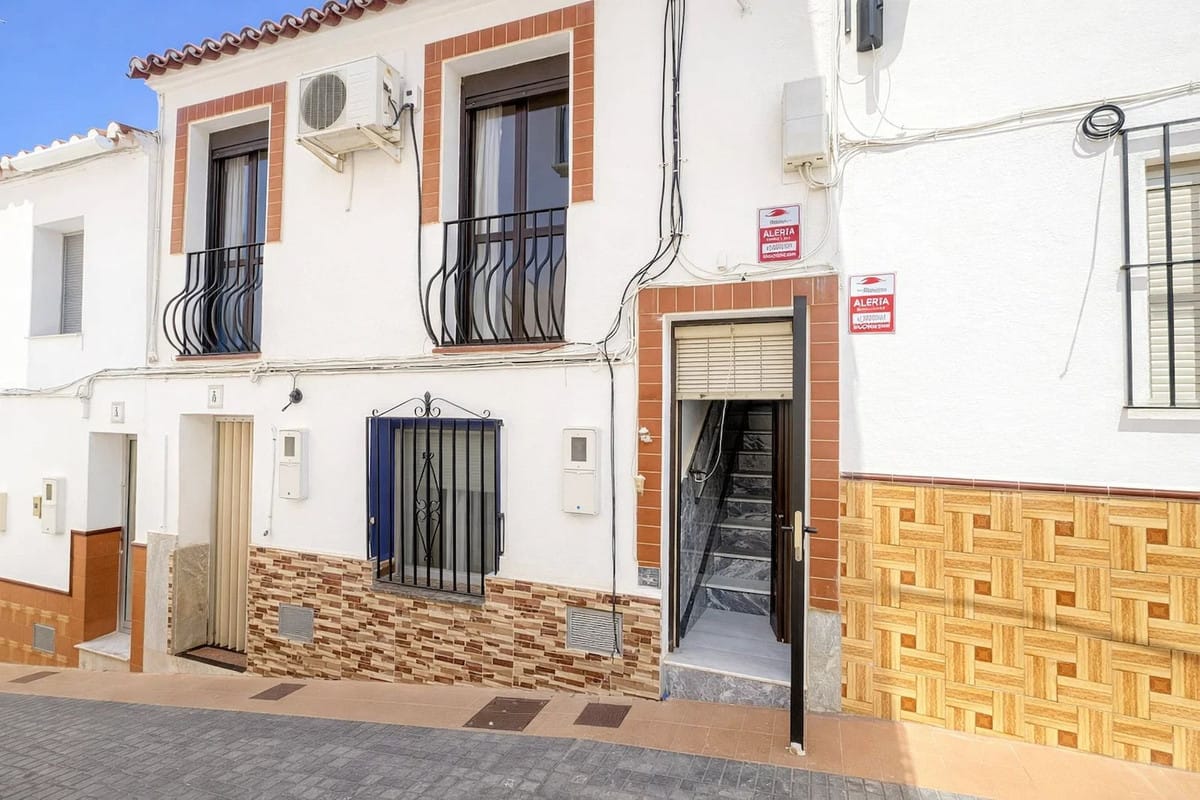 Drie-slaapkamer appartement in Manilva in Manilva - foto 2