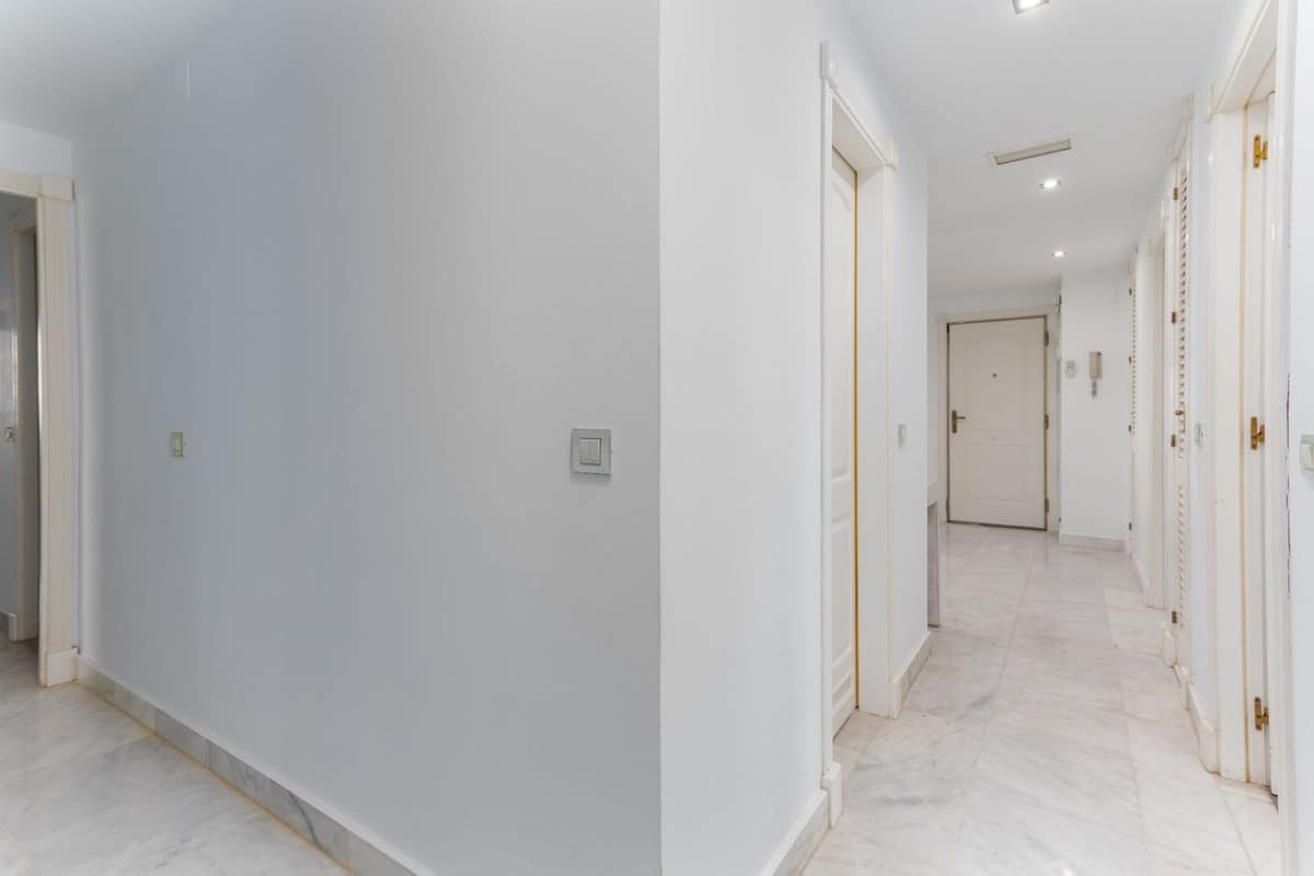 Appartement met 5 slaapkamers in San Pedro de Alcántara in San Pedro de Alcántara - foto 15
