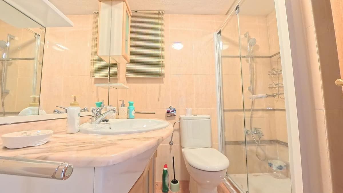 3 bedroom Apartment in La Carihuela in La Carihuela - foto 9