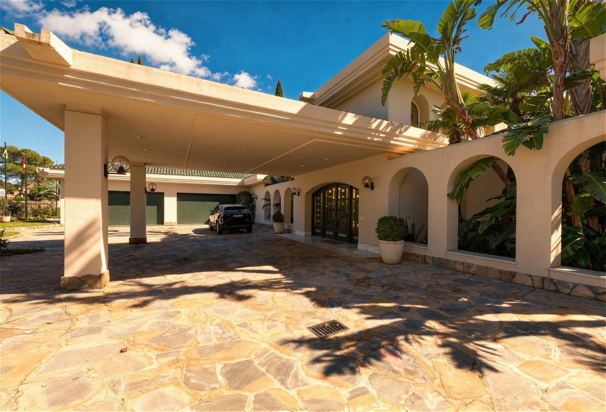 Villa met 10 slaapkamers in Río Real in Río Real - foto 10