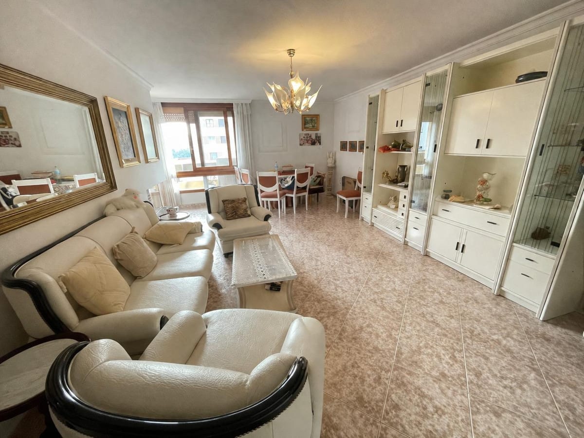 4 bedroom Apartment in Málaga in Málaga - foto 4