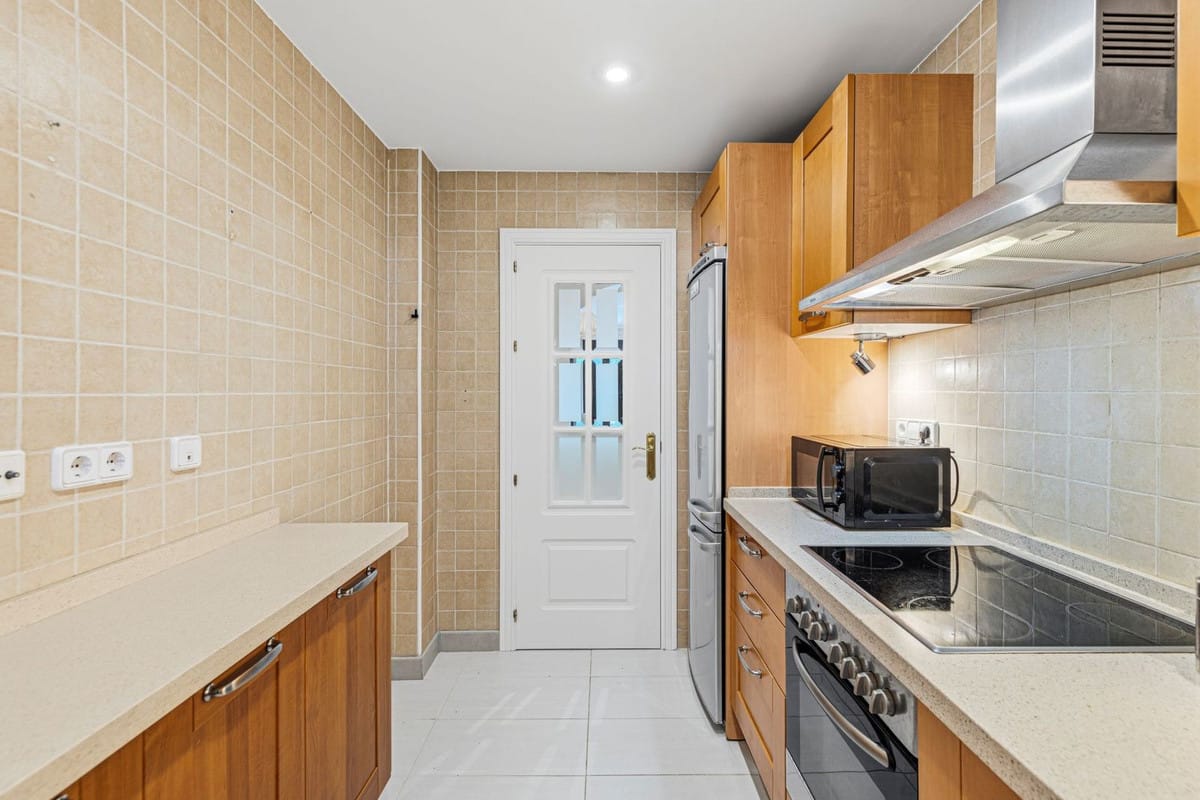 Appartement met 2 slaapkamers in Los Arqueros in Los Arqueros - foto 12