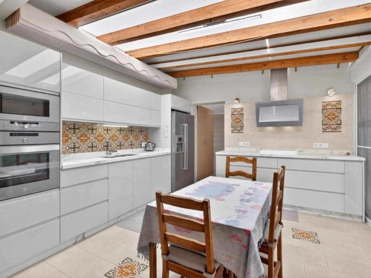 3-slaapkamer tussenwoning in Calahonda, Málaga in Calahonda - foto 10