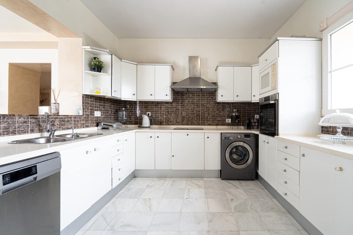 Finca met 4 slaapkamers in Pizarra in Pizarra - foto 5