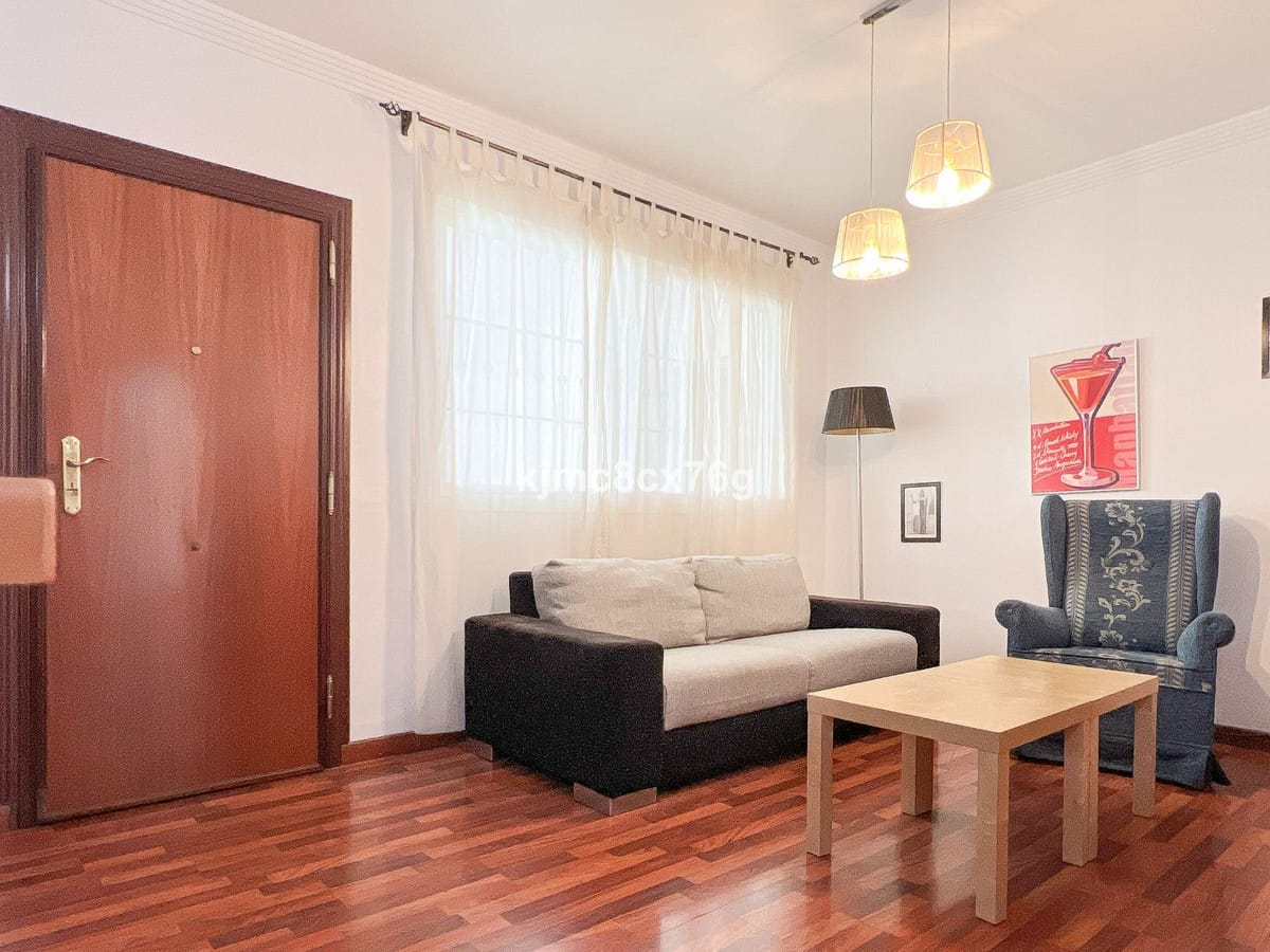 Een slaapkamer appartement nabij Málaga historisch centrum - foto 15