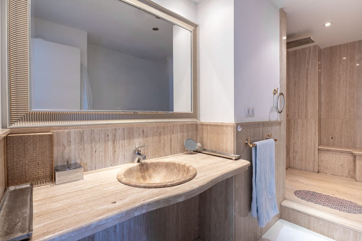 Appartement met 2 slaapkamers in Marbella in Marbella - foto 20