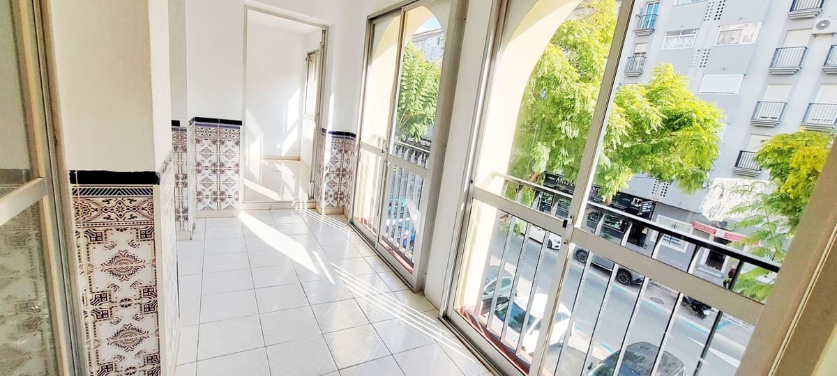 Ruim appartement met drie slaapkamers in Fuengirola, 200 m van het strand in Fuengirola - foto 6