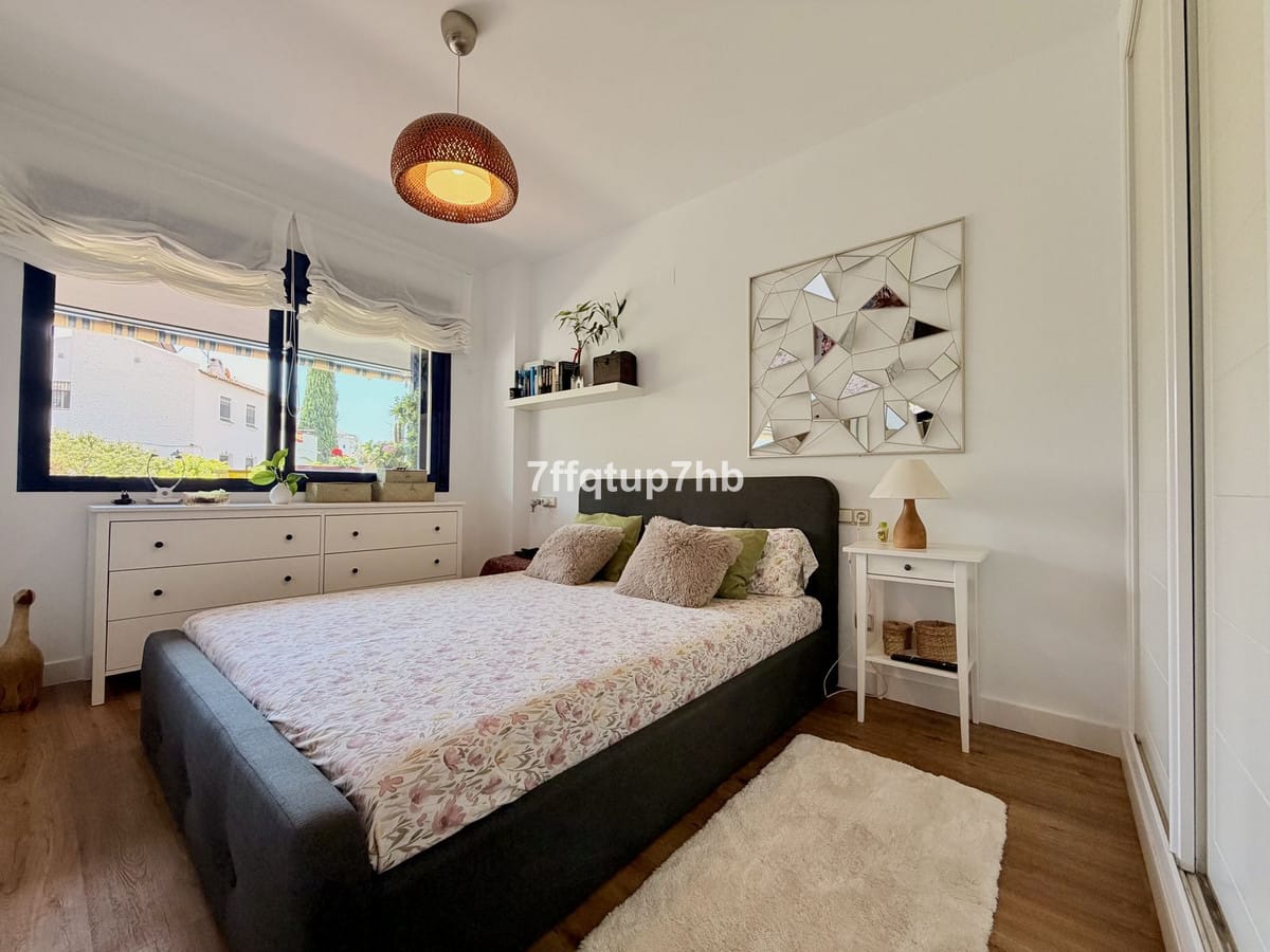 Drie-slaapkamer appartement in Estepona in Estepona - foto 10