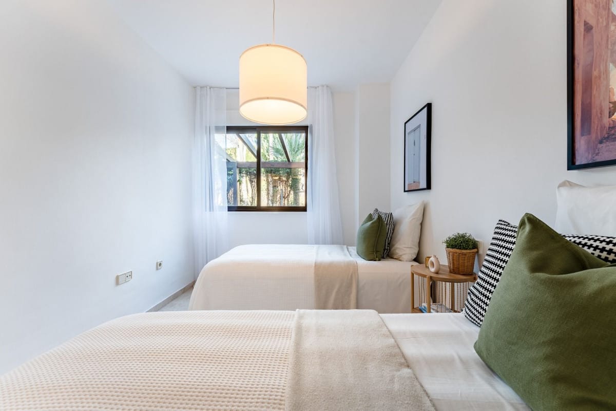 Drie-slaapkamerappartement in Estepona in Estepona - foto 12