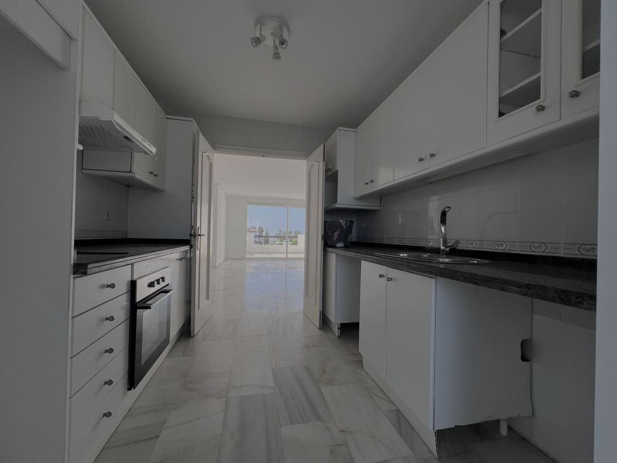 Appartement met 2 slaapkamers in Estepona in Estepona - foto 10