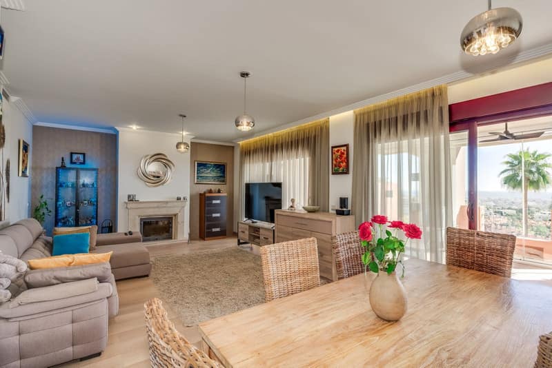 Drie-slaapkamer herenhuis in Benahavís in Benahavís - foto 5