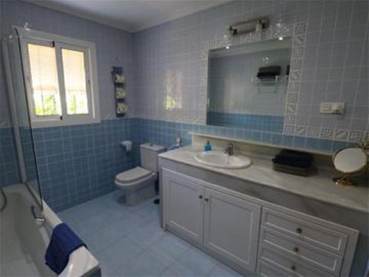 Villa met 6 slaapkamers in Torremolinos in Torremolinos - foto 12
