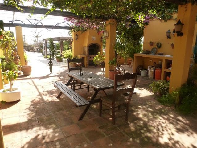 Villa met 6 slaapkamers in Estepona in Estepona - foto 19