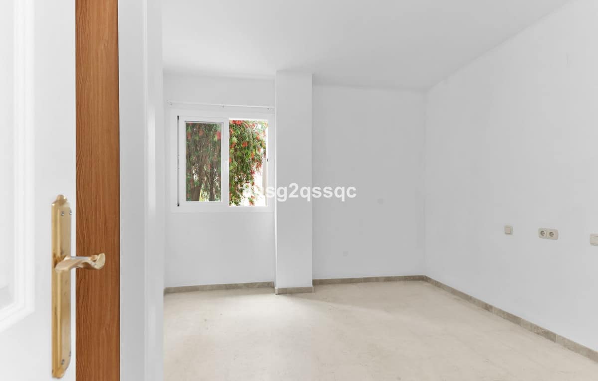 Drie slaapkamer appartement in Elviria in Elviria - foto 15