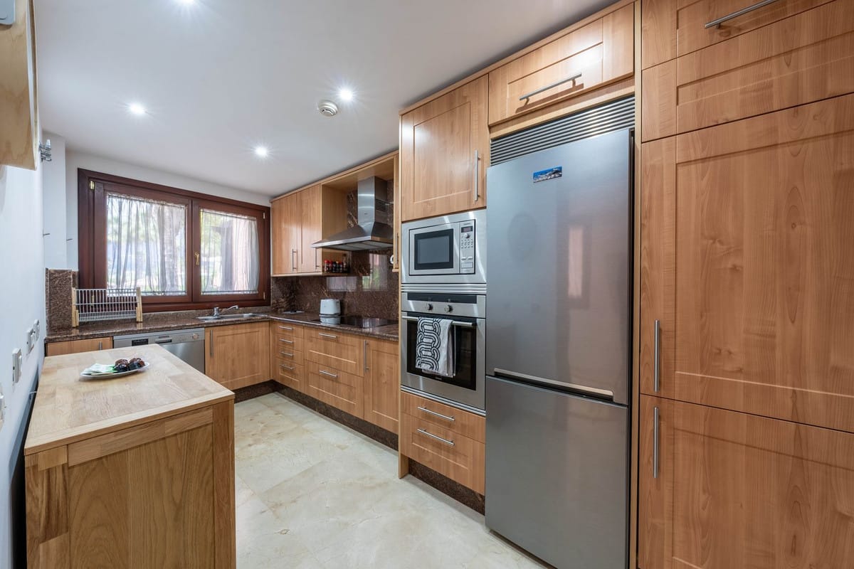 Elegante 2-slaapkamer appartement aan het strand in Estepona in Estepona - foto 7