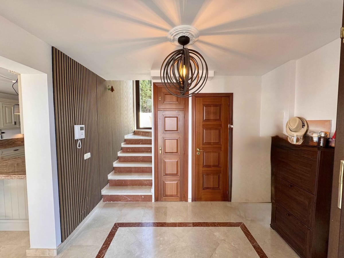 Villa met vijf slaapkamers in Riviera del Sol in Riviera del Sol - foto 9