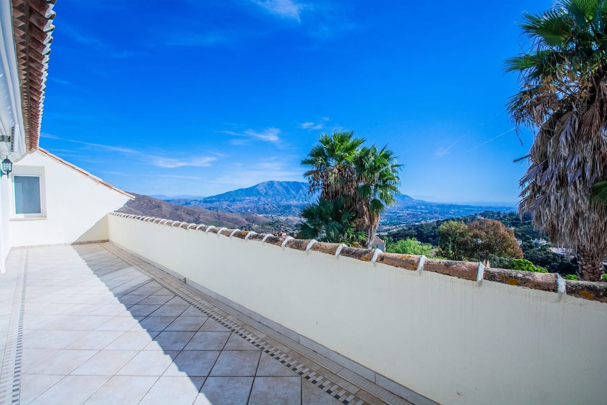 6 bedroom House in La Mairena in La Mairena - foto 18