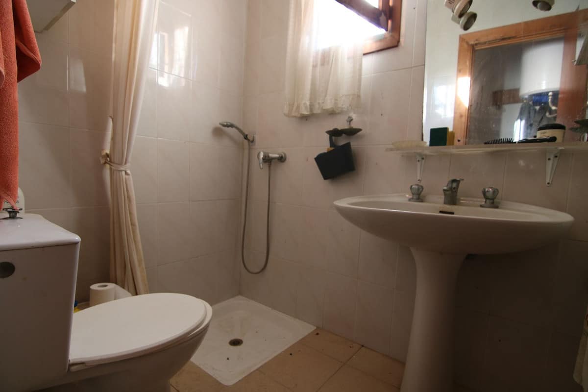 Drie-slaapkamer huis in Coín in Coín - foto 5