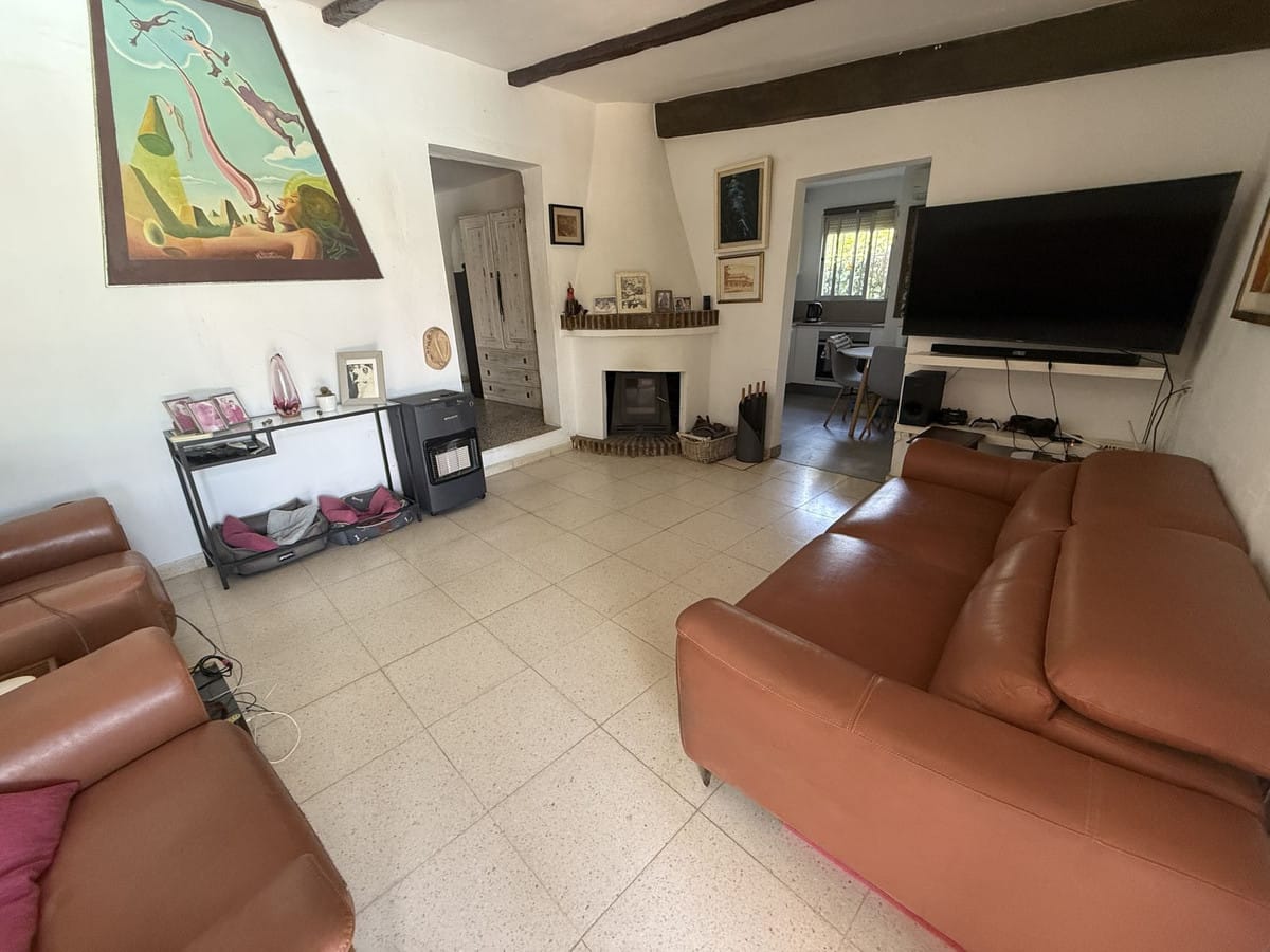 2-slaapkamer finca met privéperceel en zwembad in Estepona in Estepona - foto 3