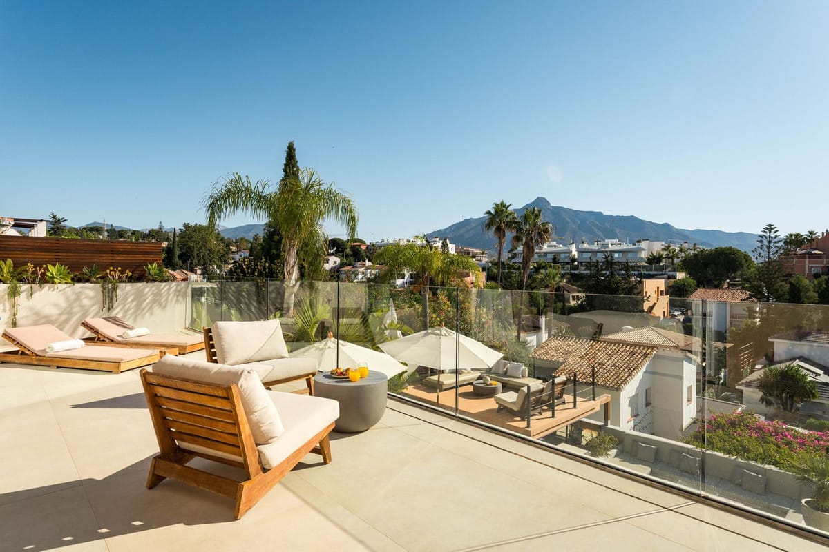 Villa met 5 slaapkamers in Nueva Andalucía in Nueva Andalucía - foto 10