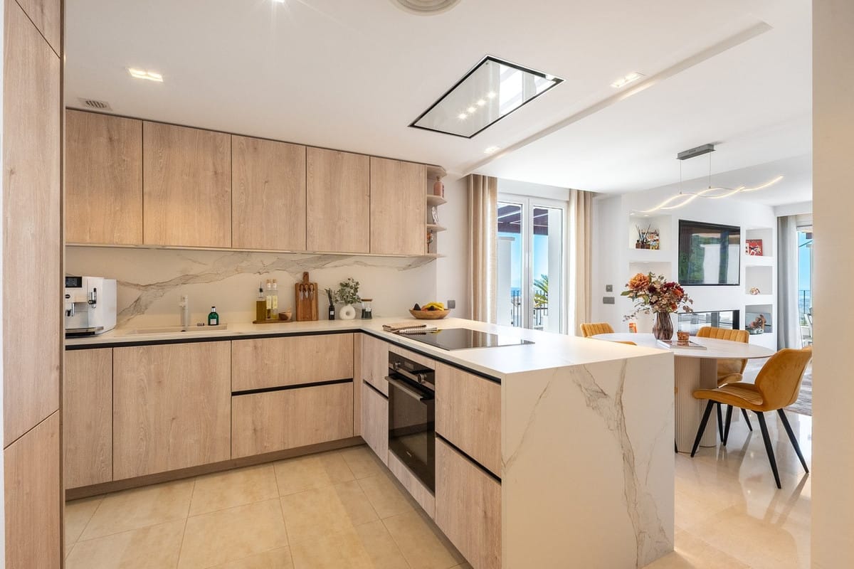 Drie-slaapkamer penthouse in La Floresta, Marbella in Marbella - foto 5