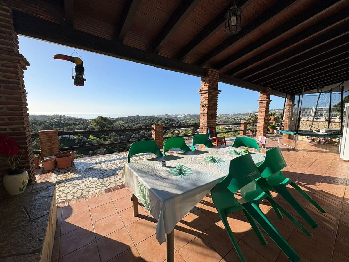 Drie-slaapkamer villa met privézwembad en adembenemend panoramisch uitzicht in La Cala de Mijas in La Cala de Mijas - foto 5