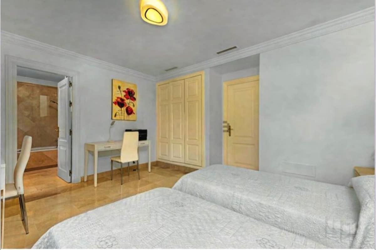 Luxe 2-slaapkamerappartement in Casares Playa met zeezichtterras in Casares Playa - foto 14