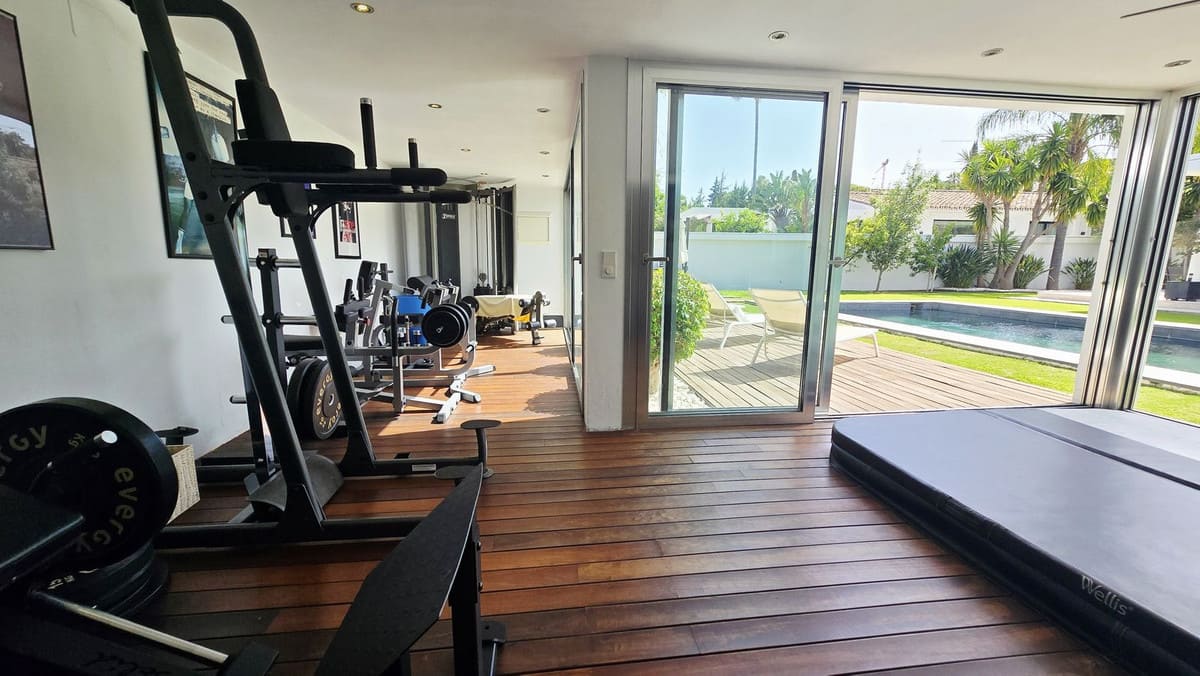 5-slaapkamer villa in Nueva Andalucía in Nueva Andalucía - foto 12