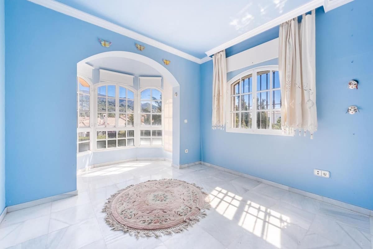 Villa met 8 slaapkamers in Marbella in Marbella - foto 6