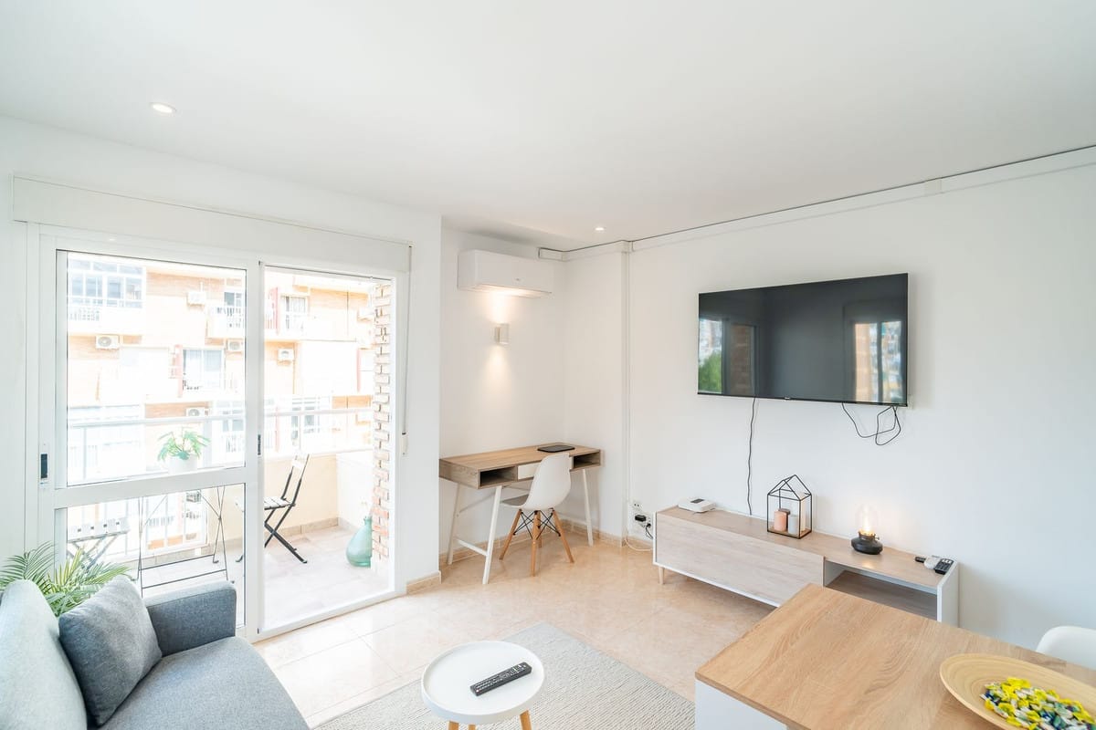 Gerenoveerd 1-slaapkamer appartement in Edificio Iris, Arroyo de la Miel (Benalmádena) in Arroyo de la Miel - foto 13
