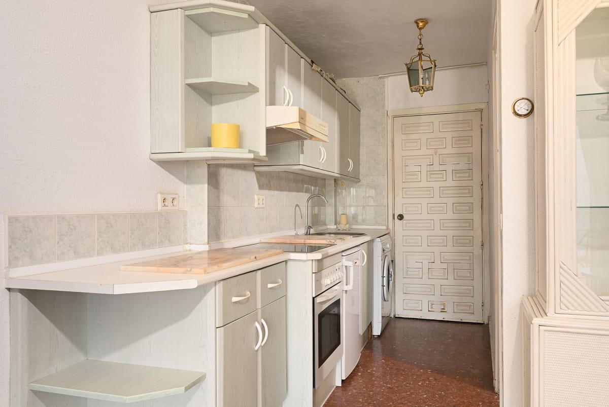 1-slaapkamer appartement met zeezicht in Calypso, Calahonda – renovatiemogelijkheid in Calypso - foto 12