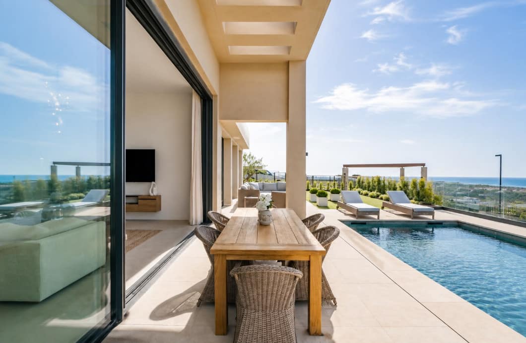 Panoramisch zeezicht: gloednieuwe 3-slaapkamer villa in Benahavís in Benahavís - foto 6