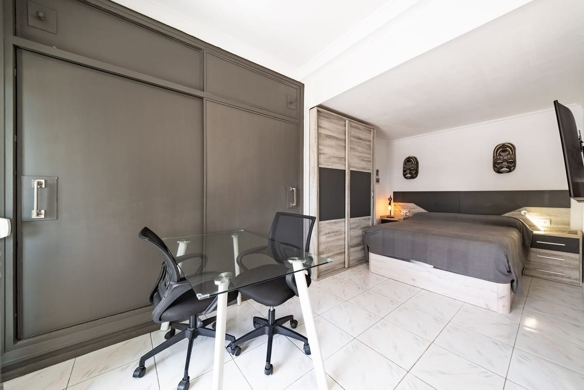 1 bedroom Apartment in Marbella in Marbella - foto 7
