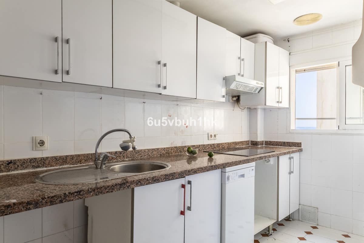 2 bedroom Apartment in Fuengirola in Fuengirola - foto 7