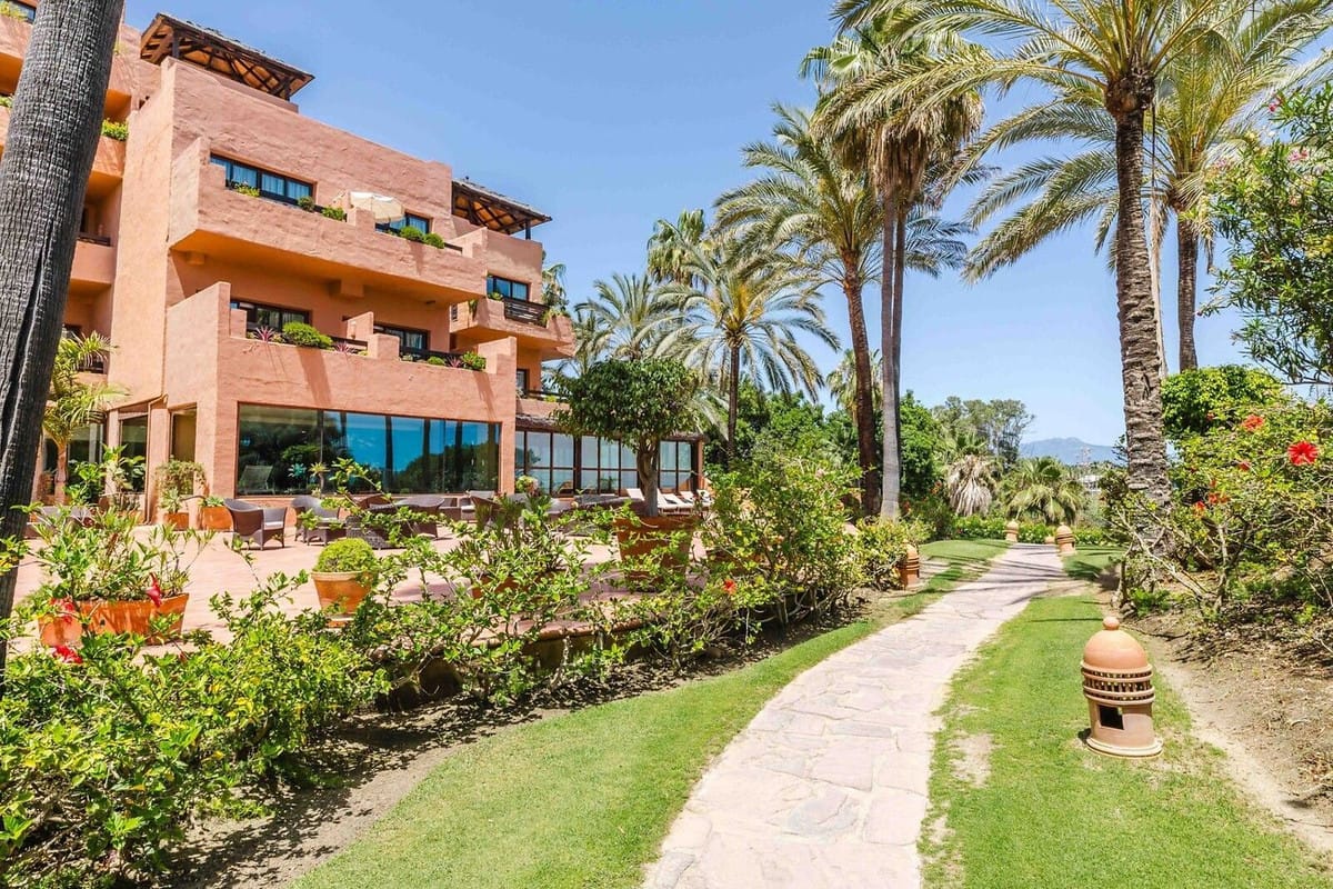 Appartement met 2 slaapkamers in Estepona in Estepona - foto 4