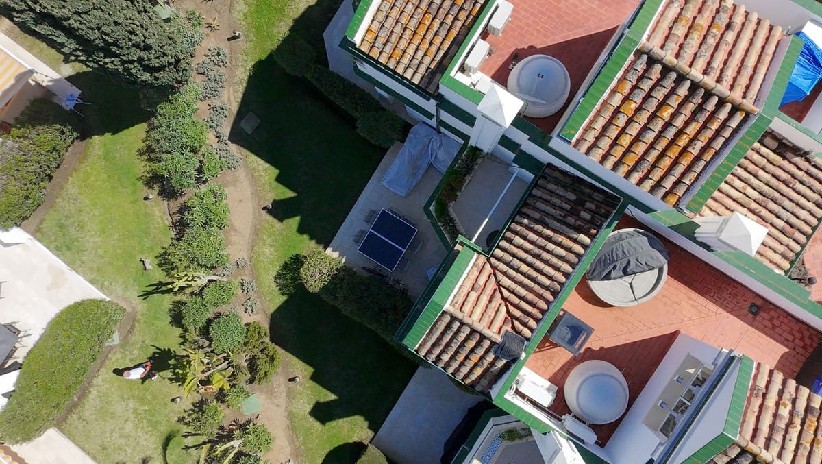 5 slaapkamers, 3 badkamers – Stadswoning in Dominion Beach, Estepona in Estepona - foto 15