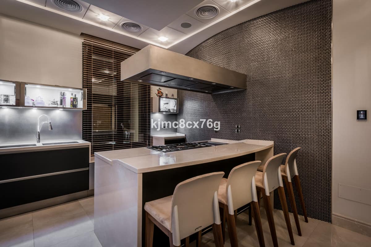 Luxe 7-slaapkamer villa in Hacienda Las Chapas, Marbella-Oost in Hacienda Las Chapas - foto 8