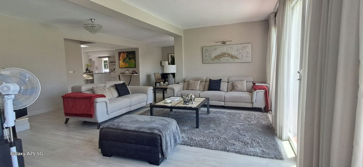 Vrijstaande villa met 6 slaapkamers in Marbella in Marbella - foto 3